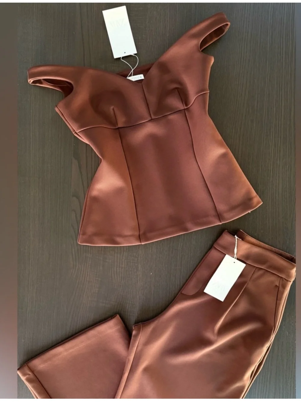 Zara NWT brown off shoulder top ONLY